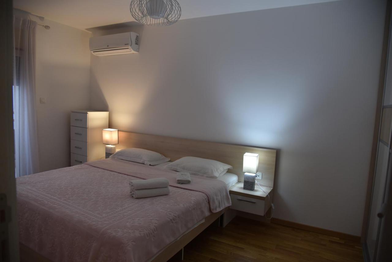 Lux Fontana Apartament *